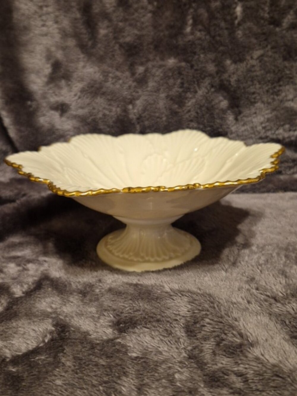 Vintage Lenox Ivory Gold Trimmed Small Footed Pedestal Textured Candy Nut Dish